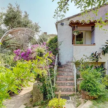 Et Jardin Provencal A Apartment