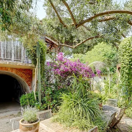 Et Jardin Provencal A アパート *